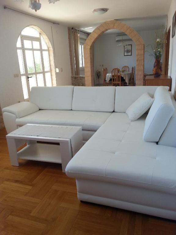 Apartment Mikrut *